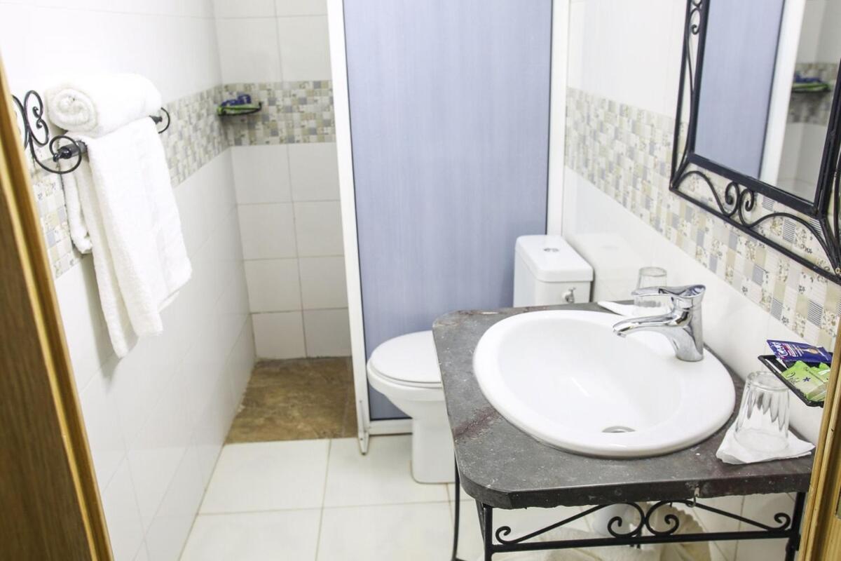 Hotel La Pomme Zeïda Extérieur photo